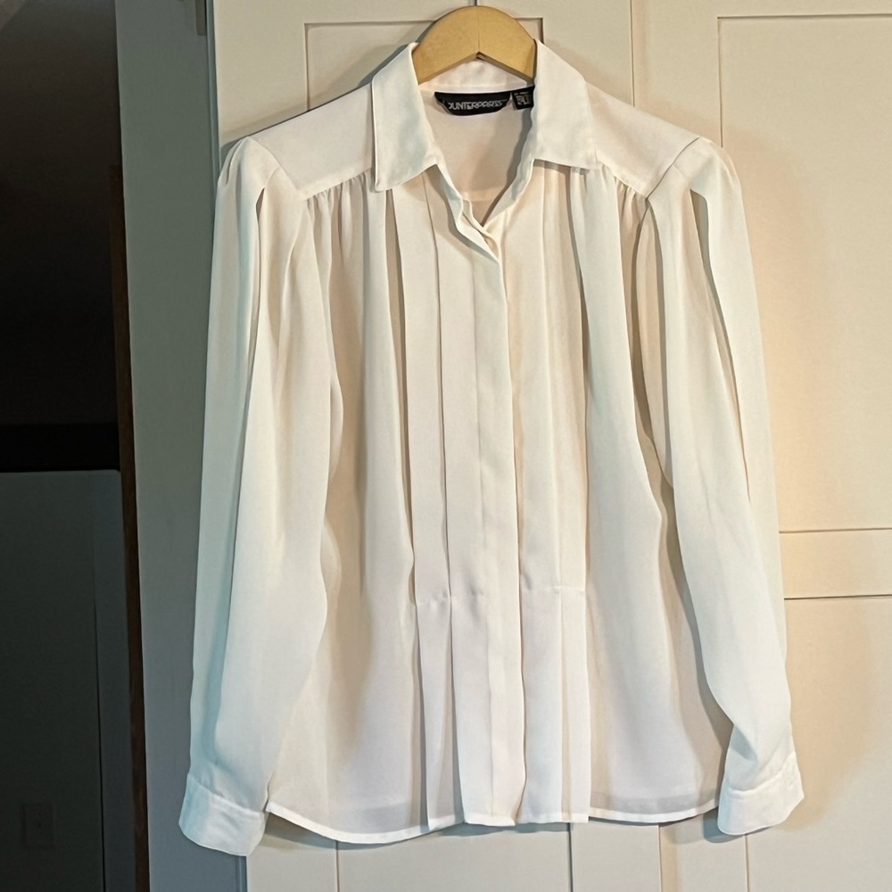 Counterparts dressy blouse with pleated front and back, size 10, semi sheer ecru